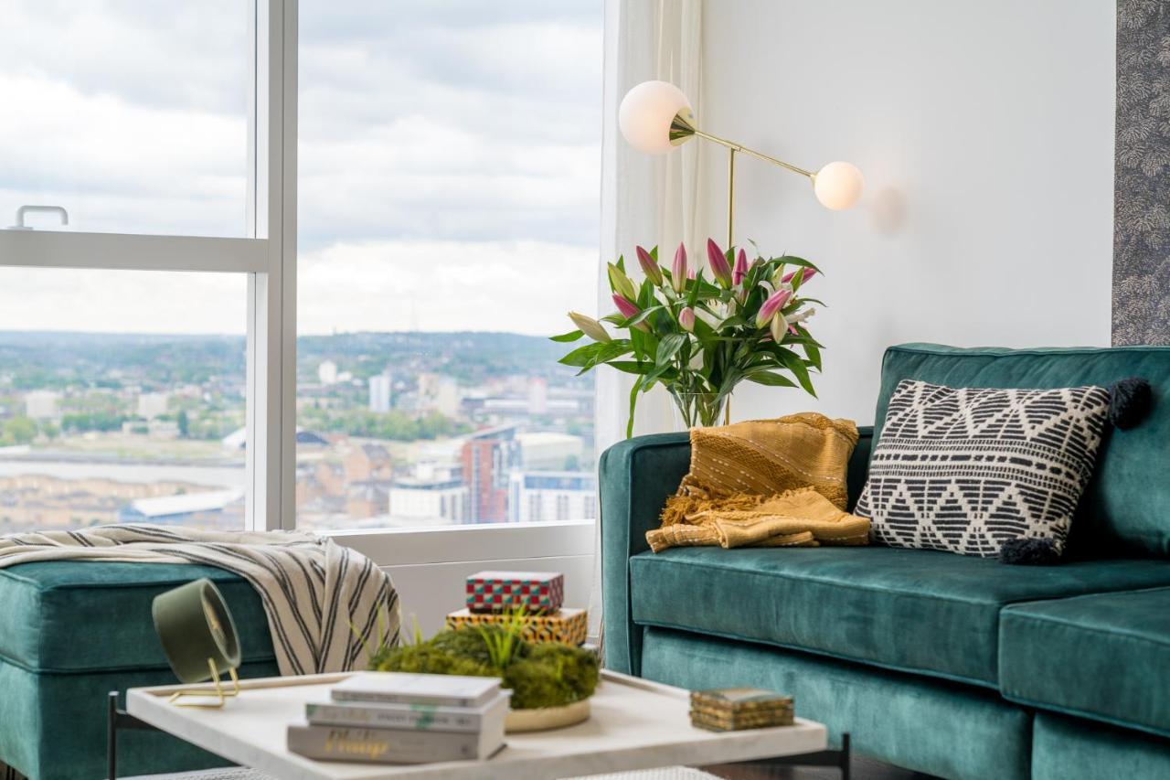Luxurious Spacious 2Bed Suites Skyline River Views By Canary Wharf Лондон Экстерьер фото